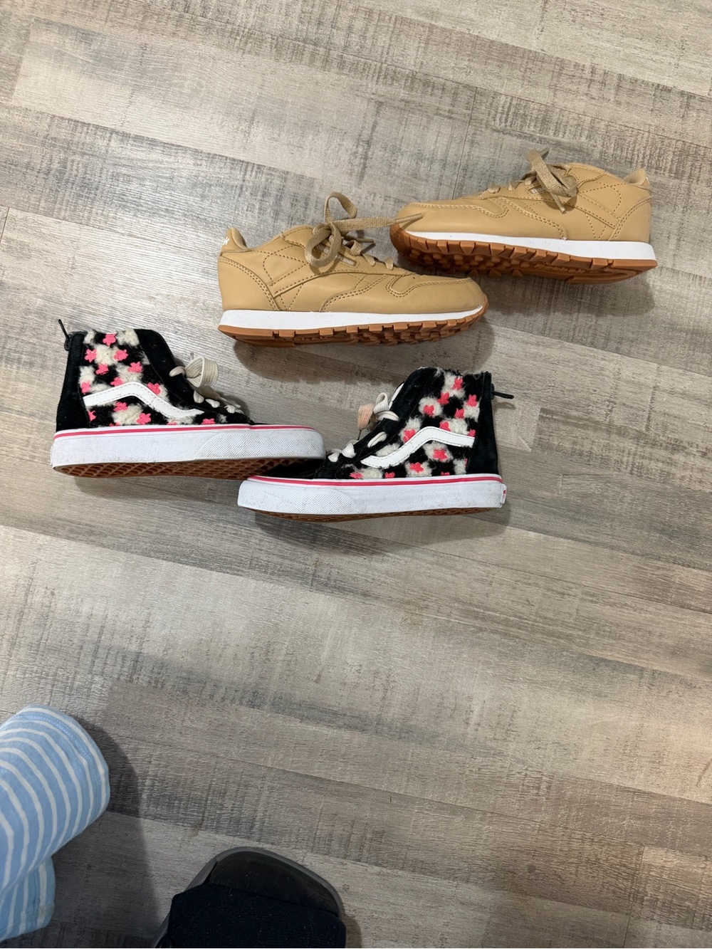 Reebok & Vans Toddler Shoes Size 12 Bundle Classic Leather Sk8-Hi Zip EUC
